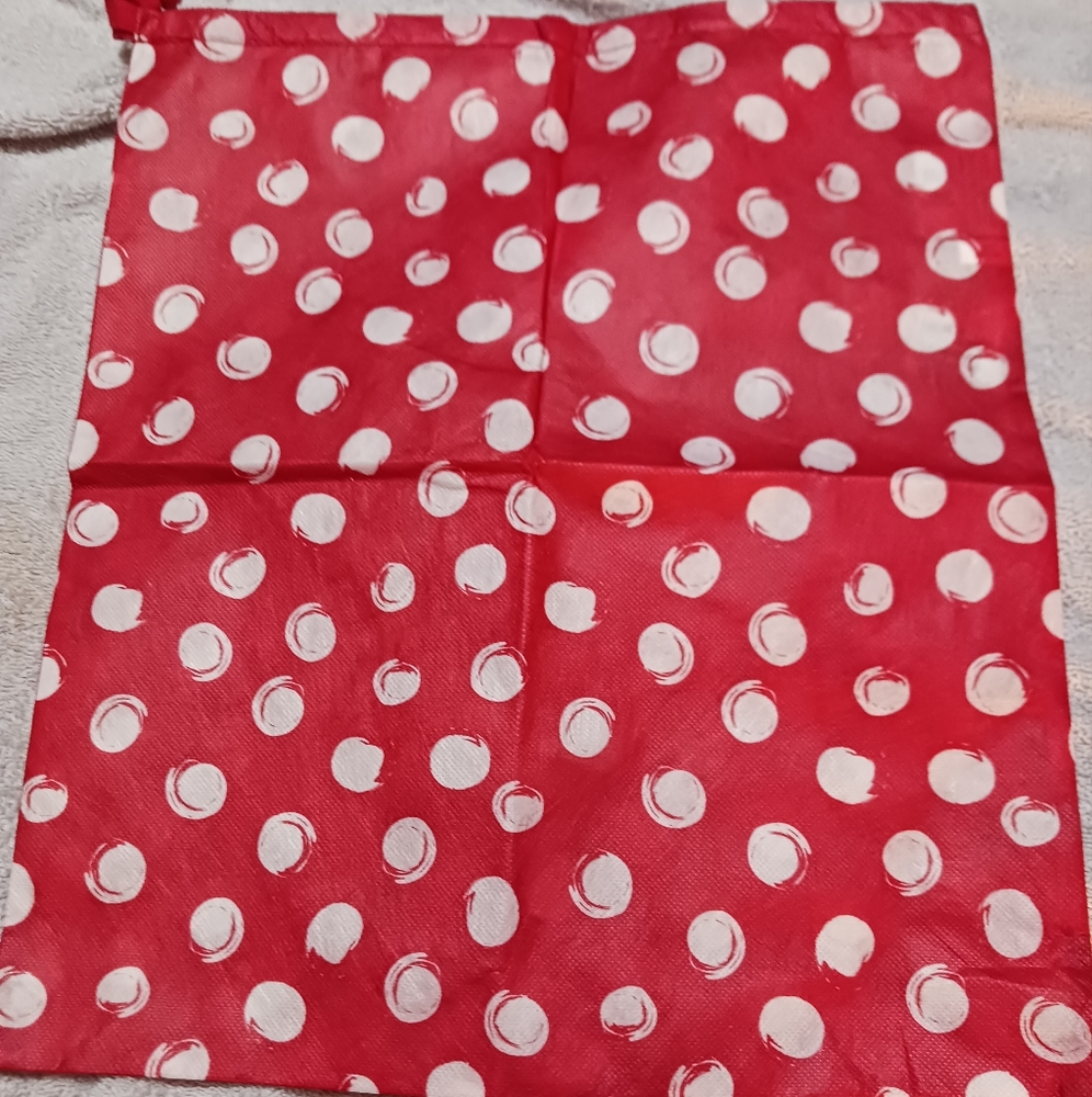 Brand new thirty one memory pouch
